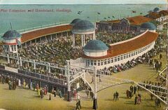 Hastings Pier 1934 - Flickr - seaside sally 2009